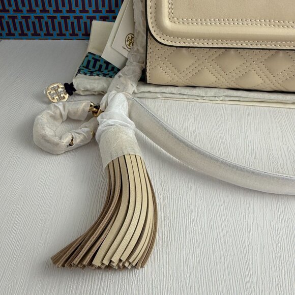 NEW Tory Burch  FLEMING CONVERTIBLE SHOULDER BAG In Black - Picture 3 of 11